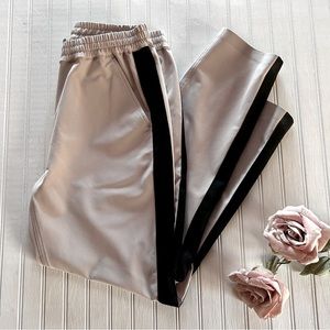 Garnet Hill ~ new ~ Side Stripe Active Trouser Pants in size Small
